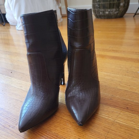 Brown Croc Embossed Pointed Toe Heeled Boots - Picture 1 of 2